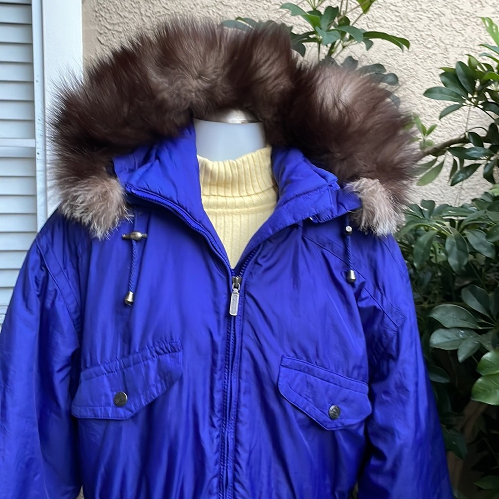 Vintage 90’s purple Fyrolia skiwear jacket with fox fur